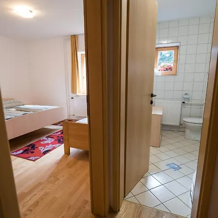 Penzion At Ruska & Candrova Koca Hočko Pohorje